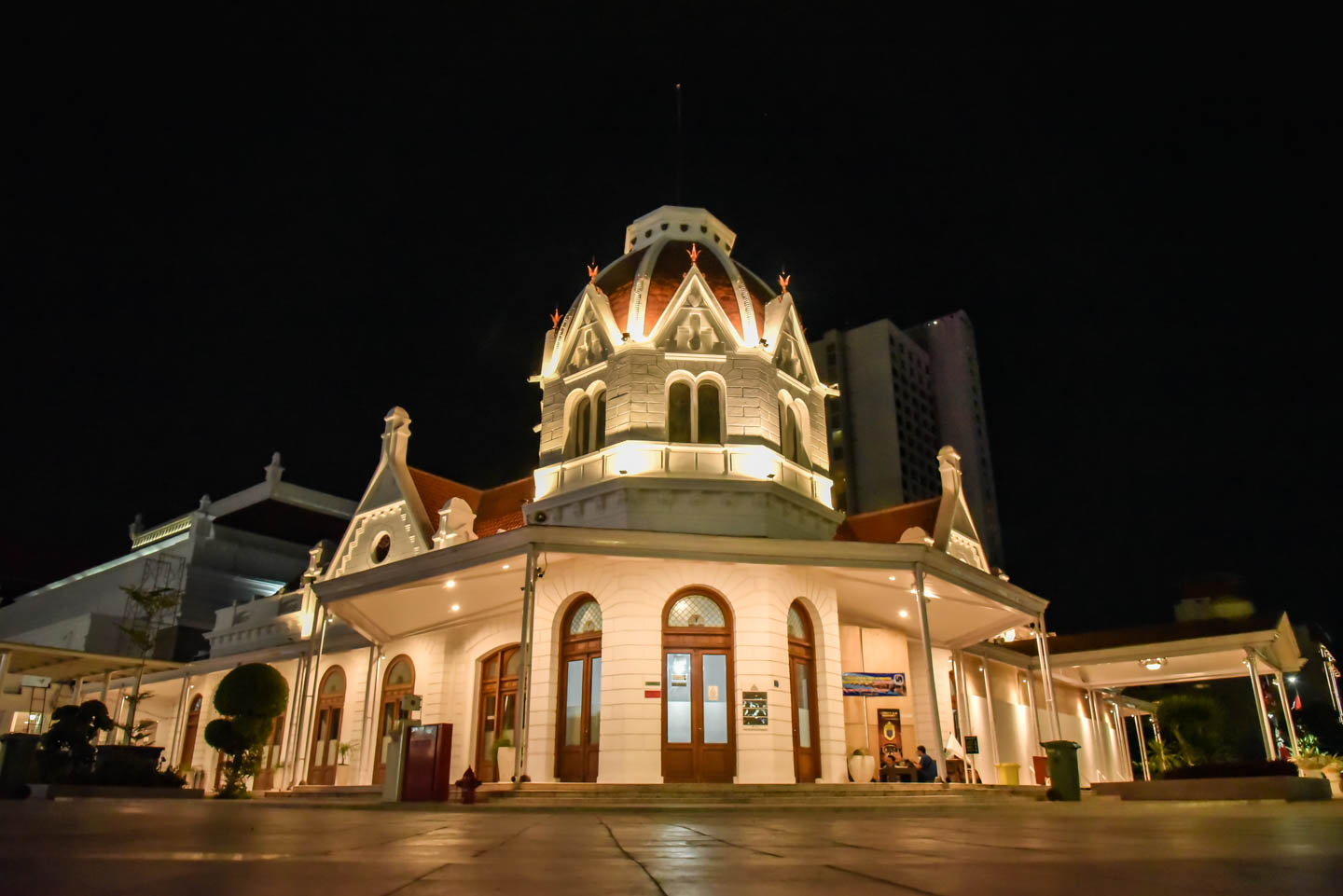 Taman Apsari. Foto: tourism.surabaya.go.id