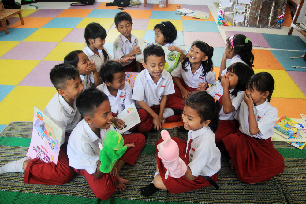 Manfaat yang diterima melalui program Kartu KIP (Kartu Indonesia Pintar) 