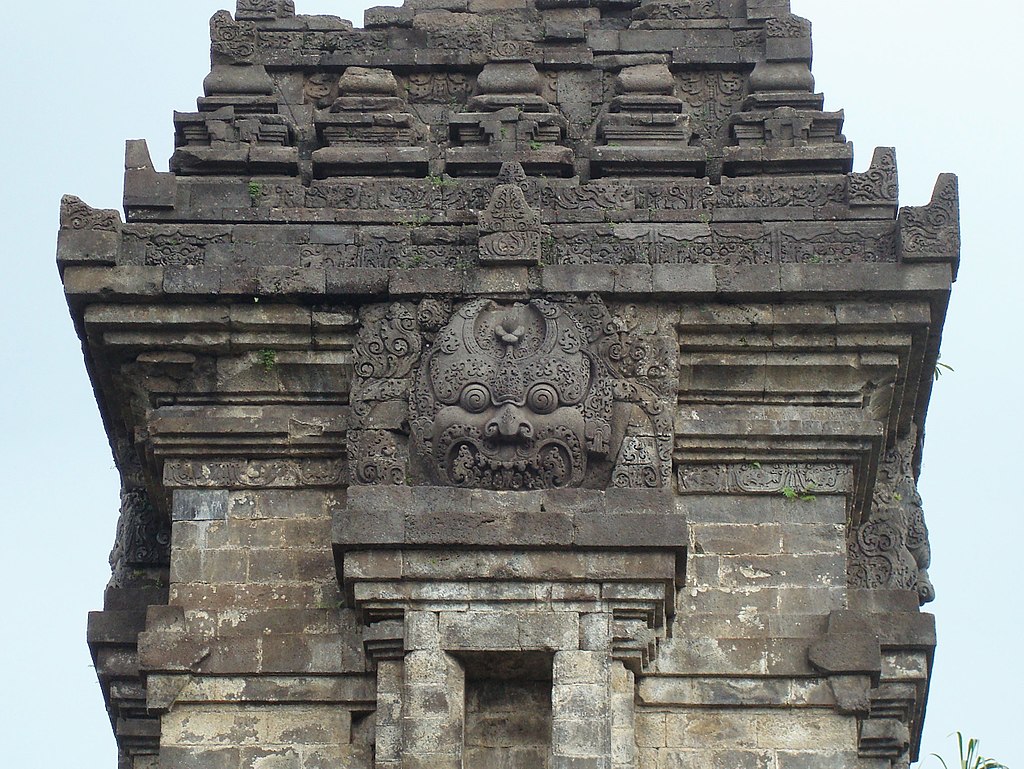 candi singosari malang