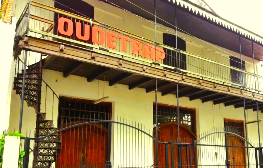 gedung oudetrap