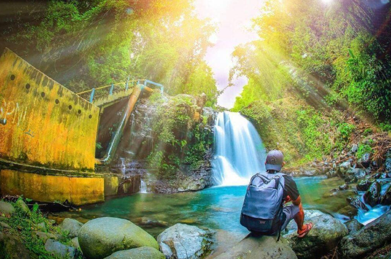 spot foto di curug titang