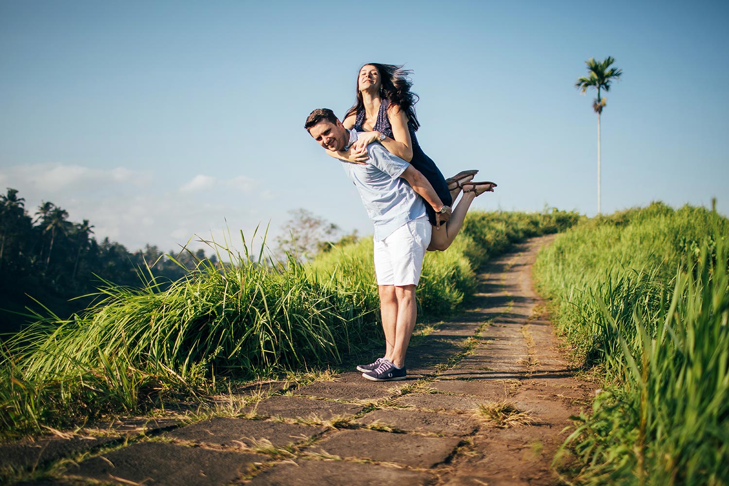 Bukit Campuhan Bali, wisata perbukitan hijau dan menyegarkan biasa digunakan dalam sesi pemotretan dan pre wedding di Bali
