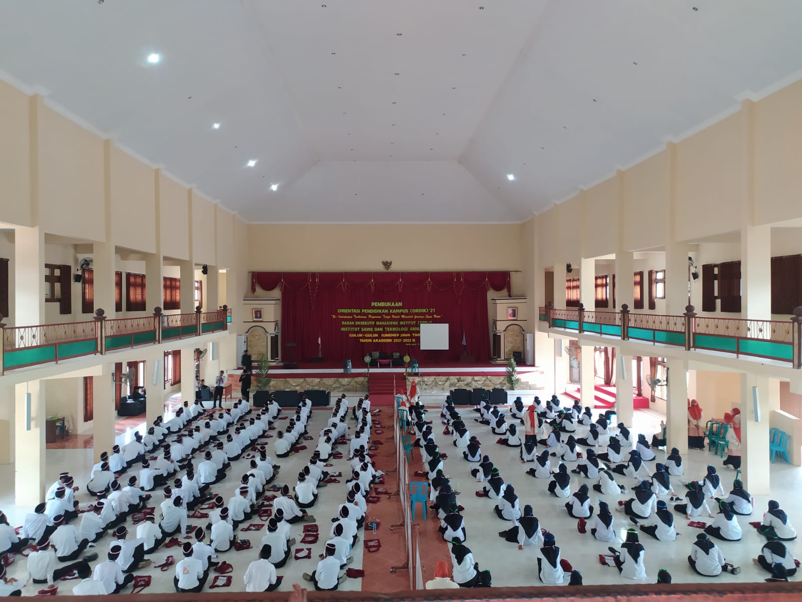 Orientasi Lingkungan pada Santri Baru pesantren Annuqayah Sumenep (foto: pcnusumenep.or.id)