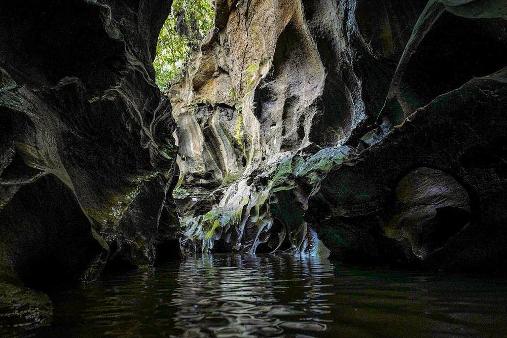 Daya tarik Ngarai Beji Guwang Bali yang menjadi salah satu destinasi wisata alam yang menantang