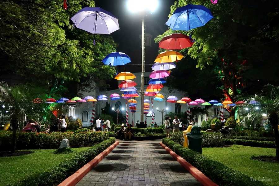Taman Srigunting menjadi spot foto estetik, instagramable, dan vintage di Kota Lama Semarang