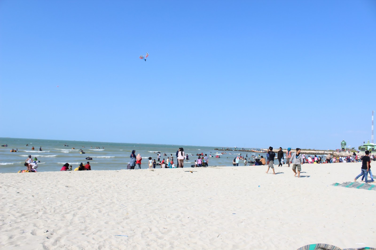 Pantai Dalegan, rekomendasi pantai terindah di pesisir utara Jawa