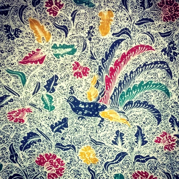 batik jawa timur sidoarjo motif merak batik jawa timur sidoarjo motif merak