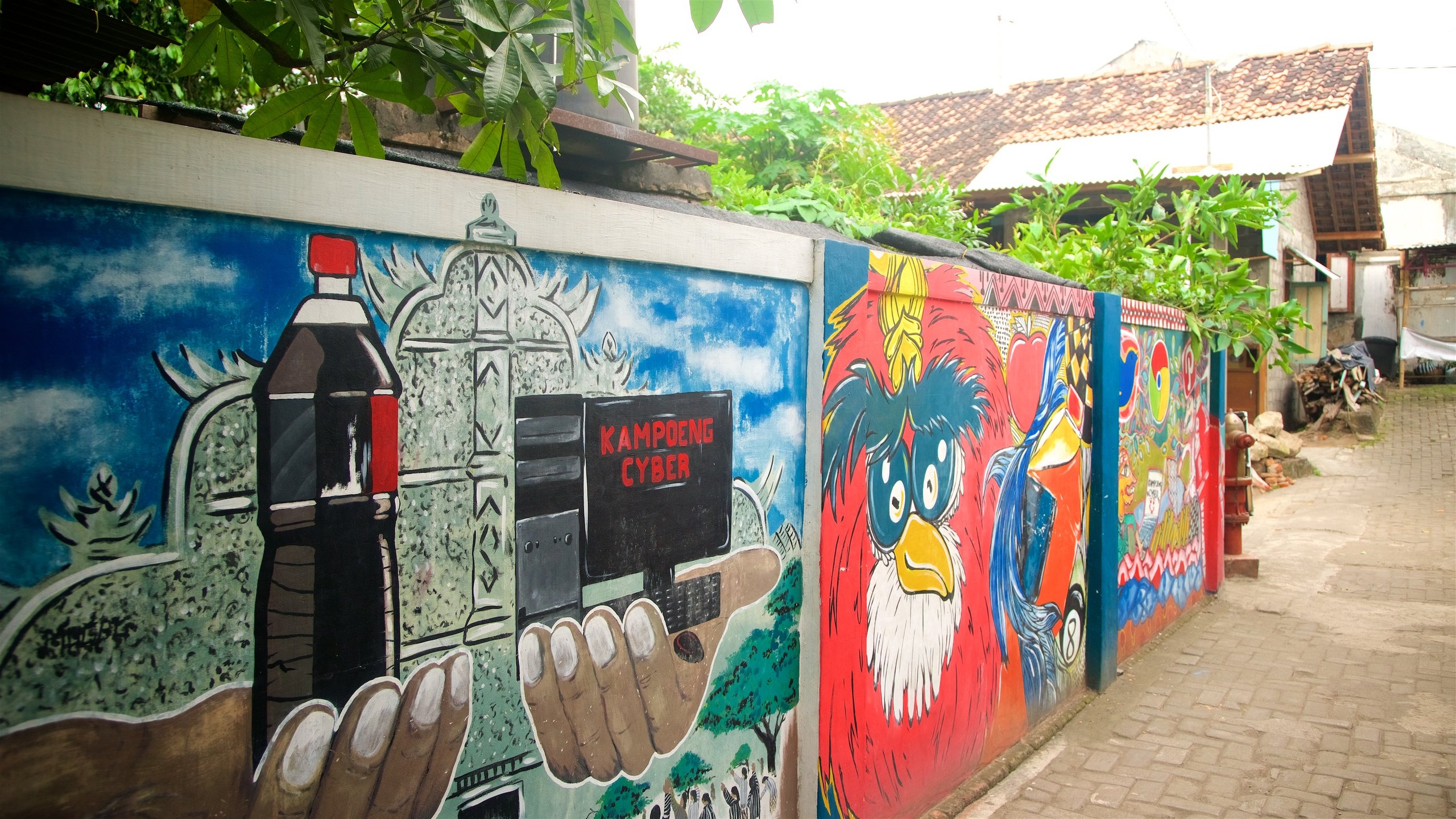 Salah satu sudut kampung cyber (foto: expedia co.id)