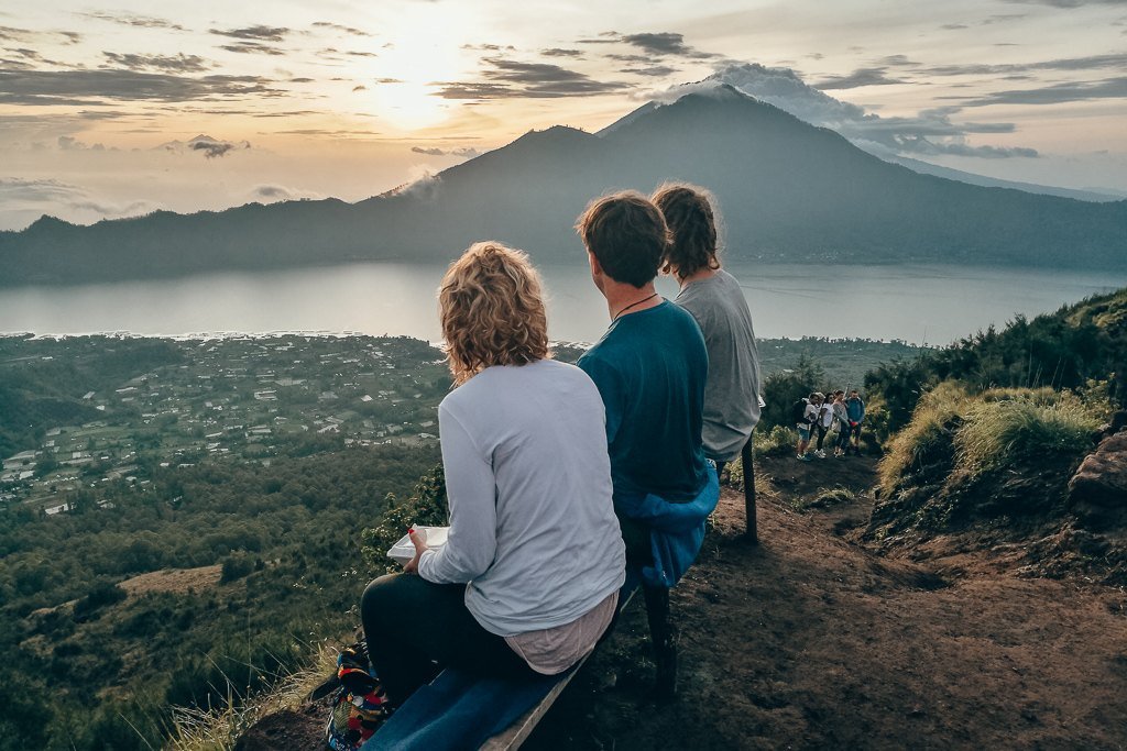 Fasilitas dan Rute Lokasi Gunung Batur Bali, Gunung berapi purba indah dengan kawah kalderanya yang menawan