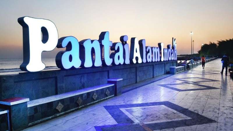 Pantai Alam Indah - disway.id