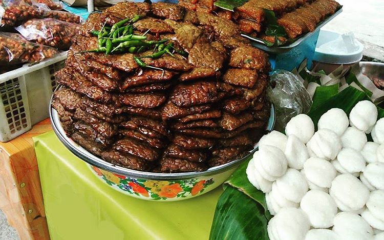 makanan khas jogja oleh-oleh jadah tempe