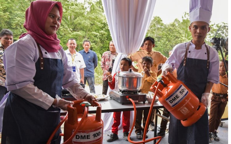 Gas DME | FB Anggoro/Antara