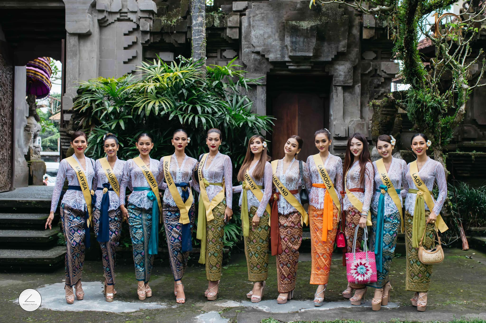 Kontestan MGI 2022 mengunjungi Puri Lukisan Museum | Foto: Miss Grand International/Facebook