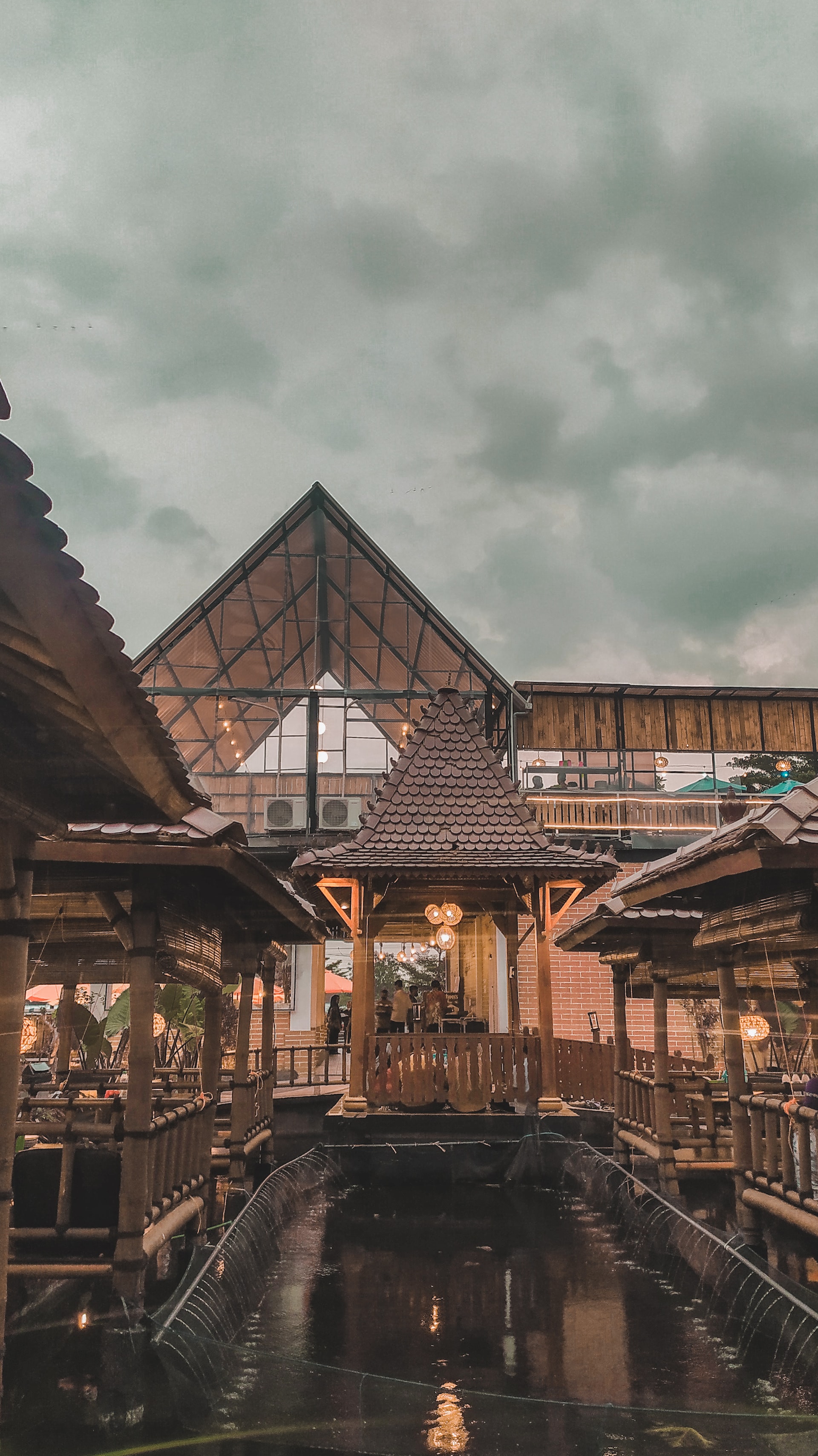 gambar rumah joglo modern minimalis