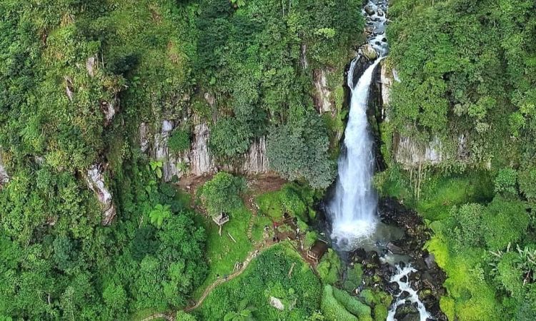 Air Terjun Sikulikap | Foto: Itravel
