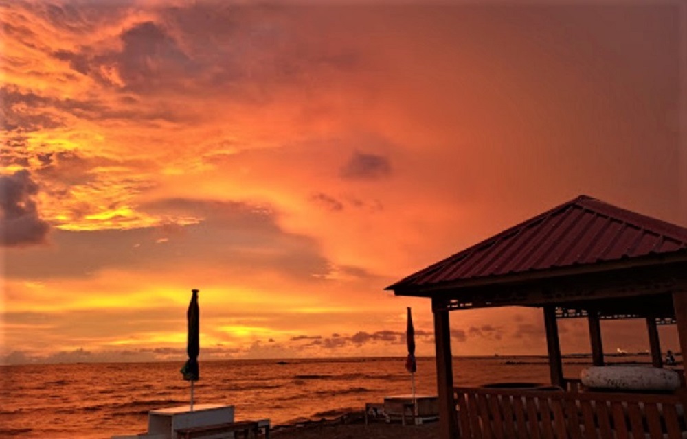 pantai biru makassar