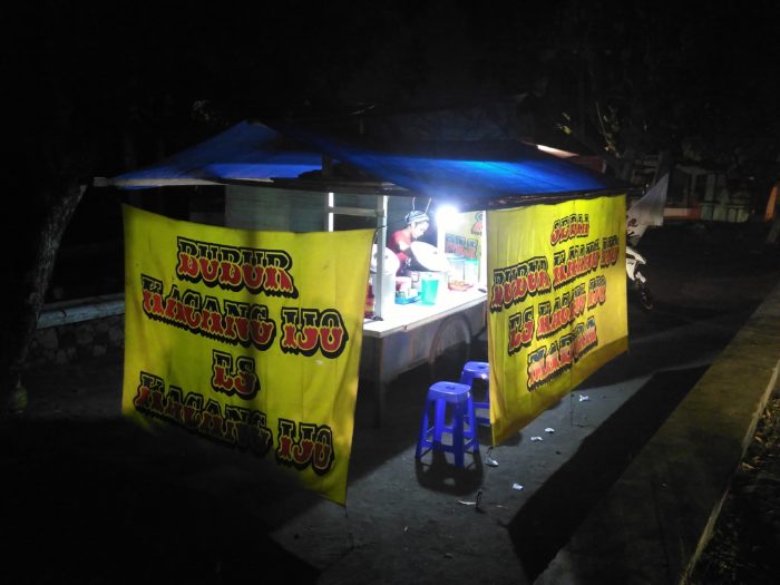 (Tenda Burjo | Foto: setopratama.com)
