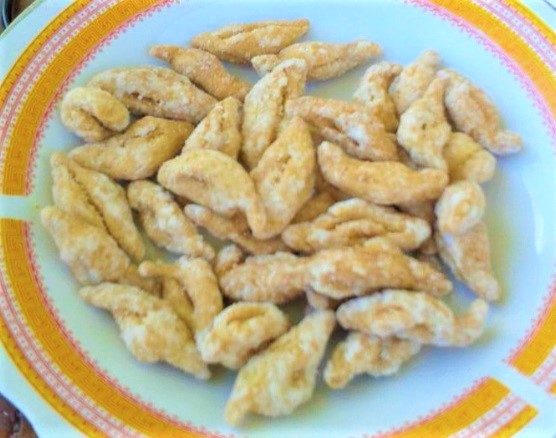 kue bilolo makanan khas maluku utara