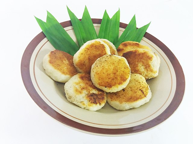 oleh oleh semarang wingko