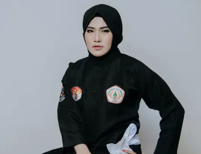 atlet pencak silat