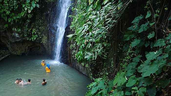 Air Terjun Batu Putu | Foto: Lampung.co