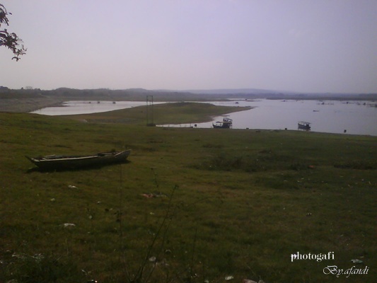 waduk gondang wisata alam lamongan jawa timur