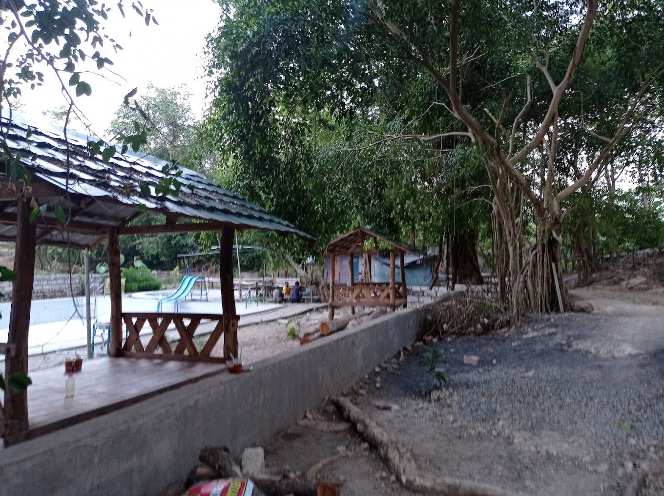 pemandian air panas brumbung wisata alam lamongan jawa timur