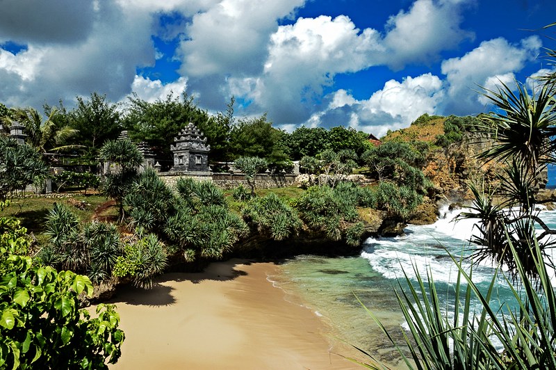 Pantai Ngobaran Gunung Kidul