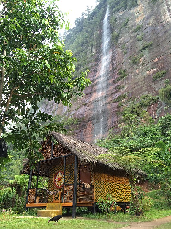 air terjun sarasah di Lembah Harau
