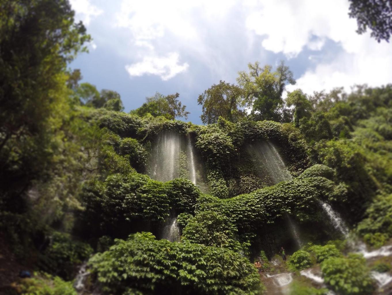 Air Terjun Benang Kelambu | Foto : Kemenparekraf.go.id