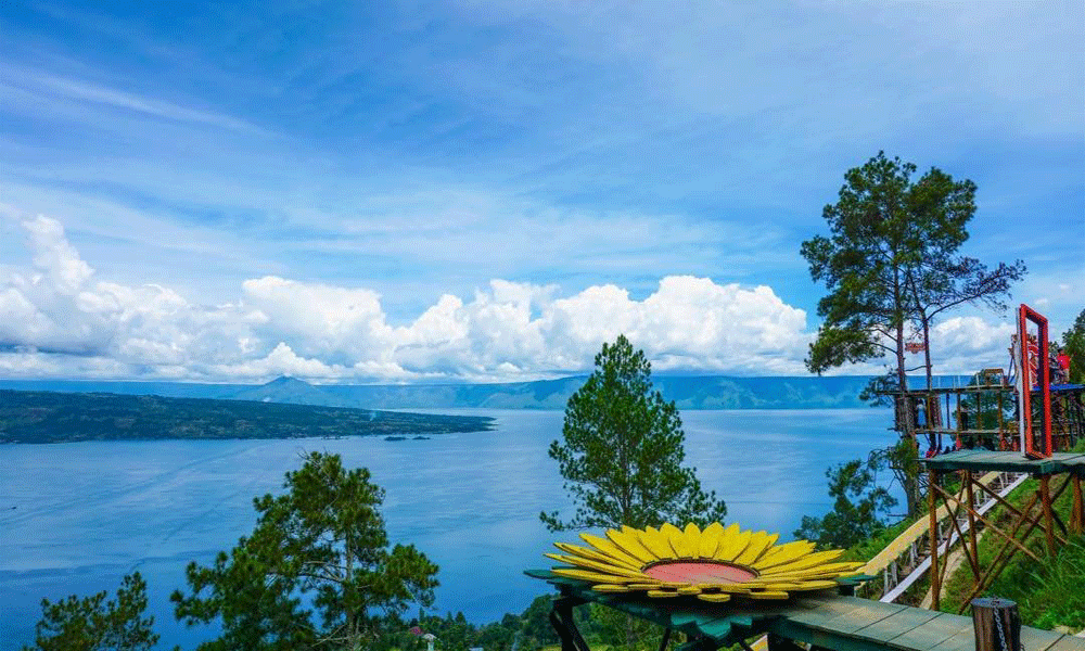 Bukit Indah Simarjarunjung | Foto: web Aulia Travel