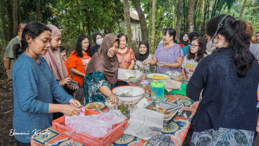 Kegiatan Masyarakat Desa Minggirsari