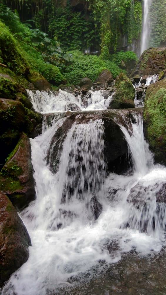 air terjun jumog
