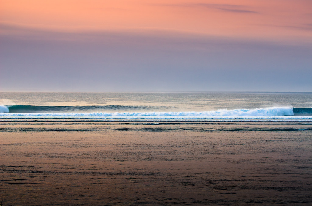 pantai plengkung