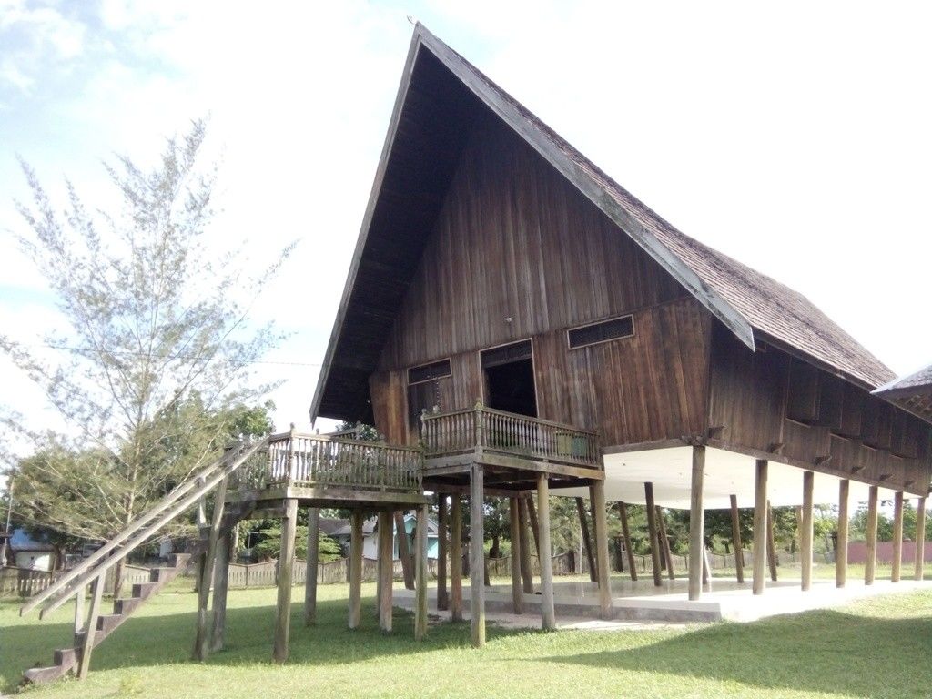 7 Jenis Rumah Betang Rumah Adat Kalimantan Tengah