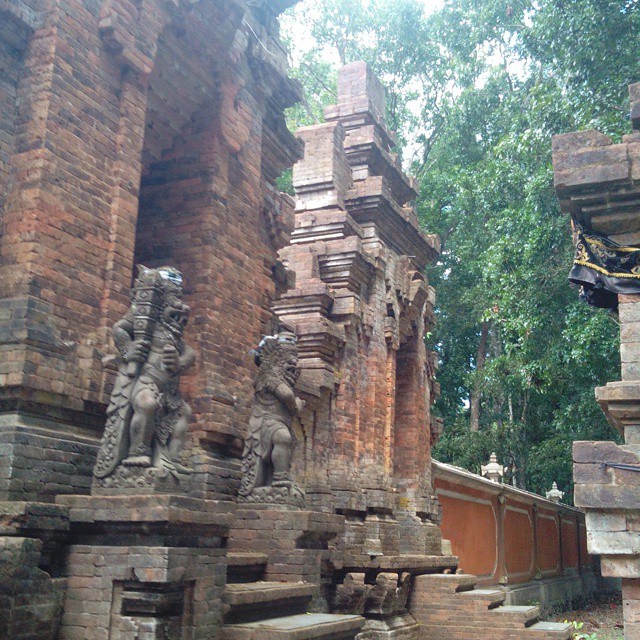 pura luhur gili salaka