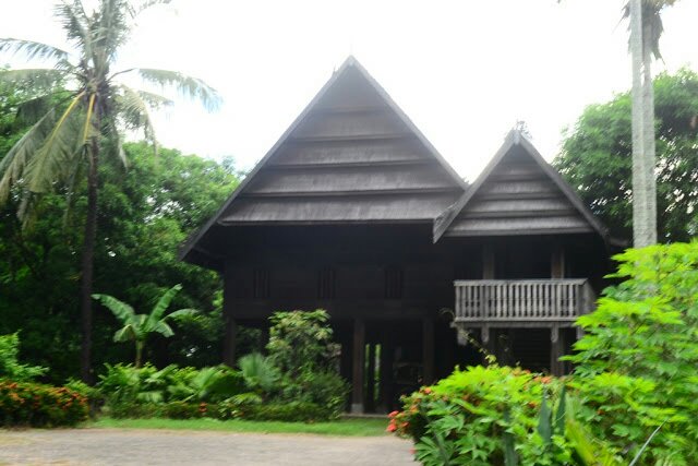 rumah boyang sulawesi barat