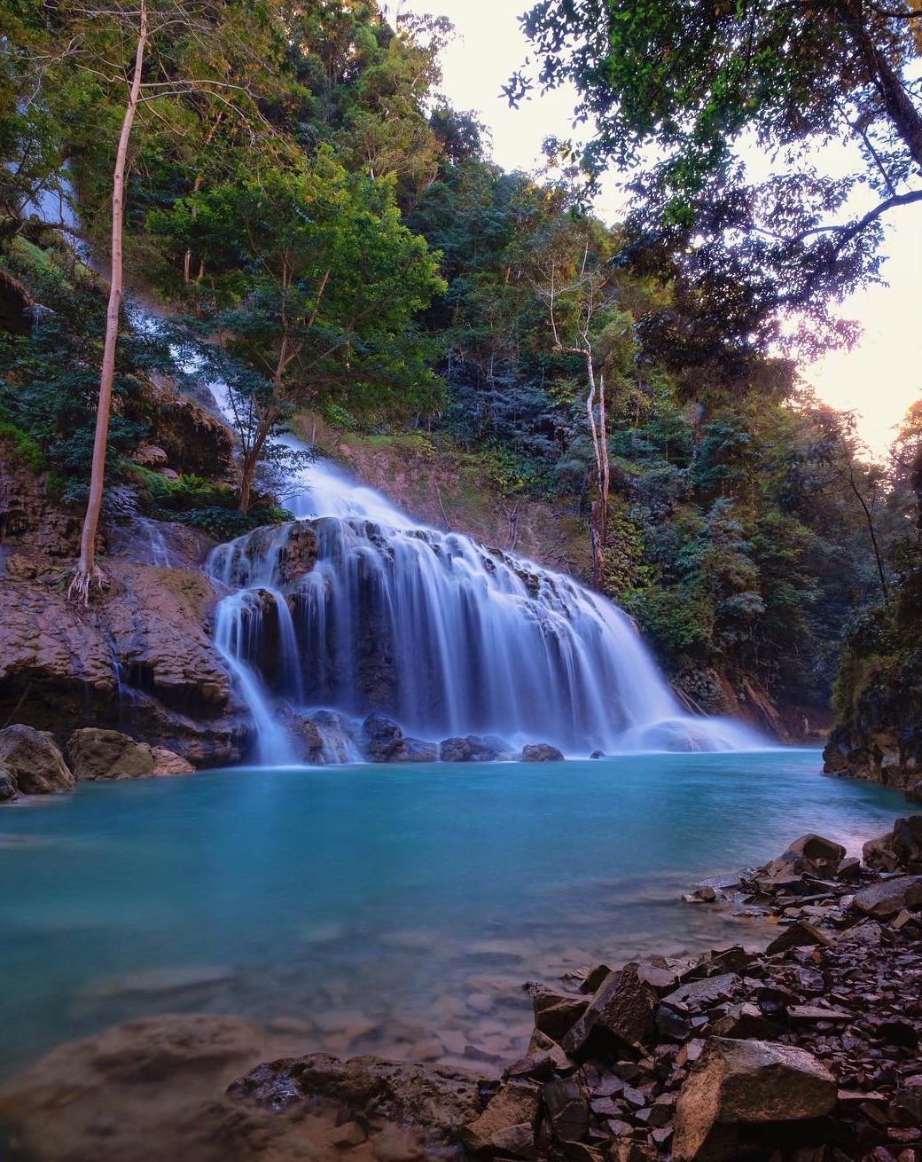 Air Terjun Lapopu | Foto: https://beautyofindonesia.com/