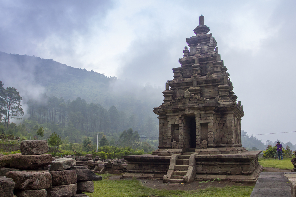 Gedong Songo/Shutterstock