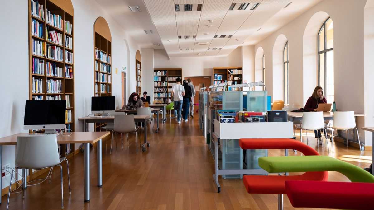 Perpustakaan Sciences Po di Menton. | Foto: Sciences Po