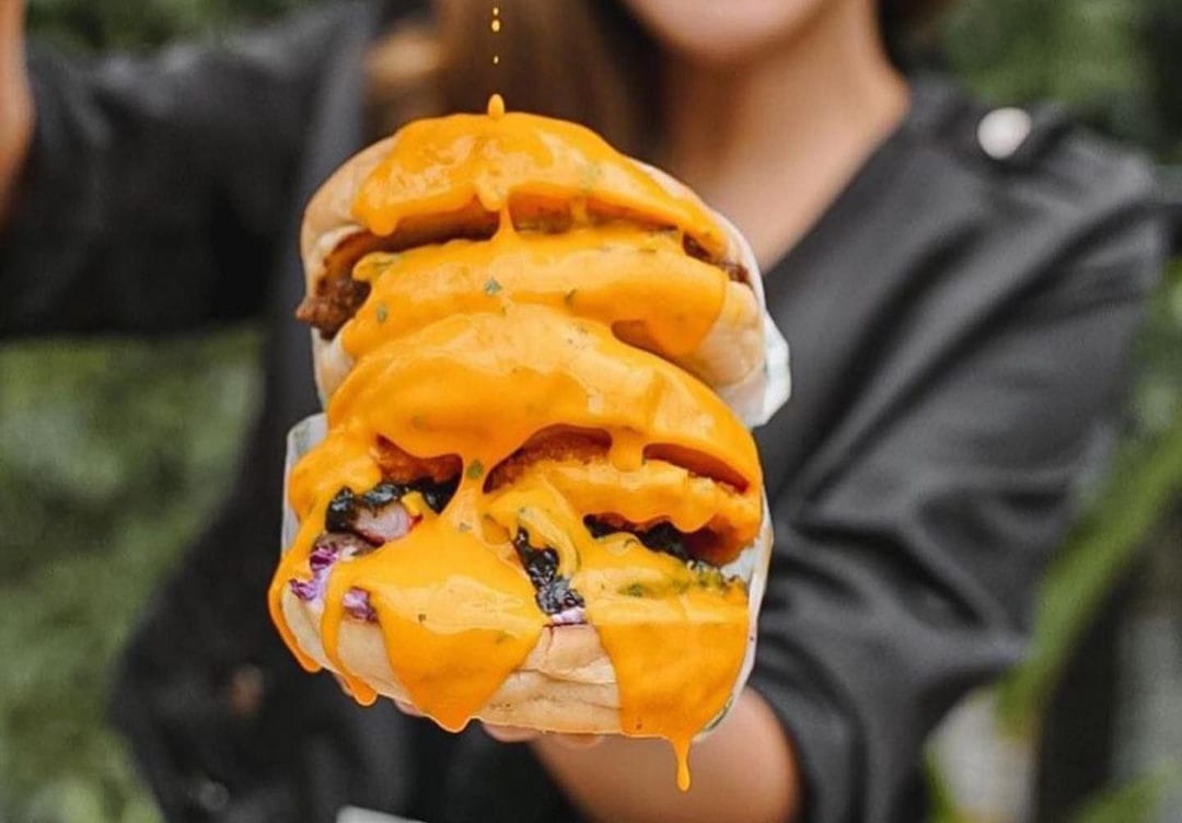 Bomber Burger | Sumber: instagram.com/bomberburger.id