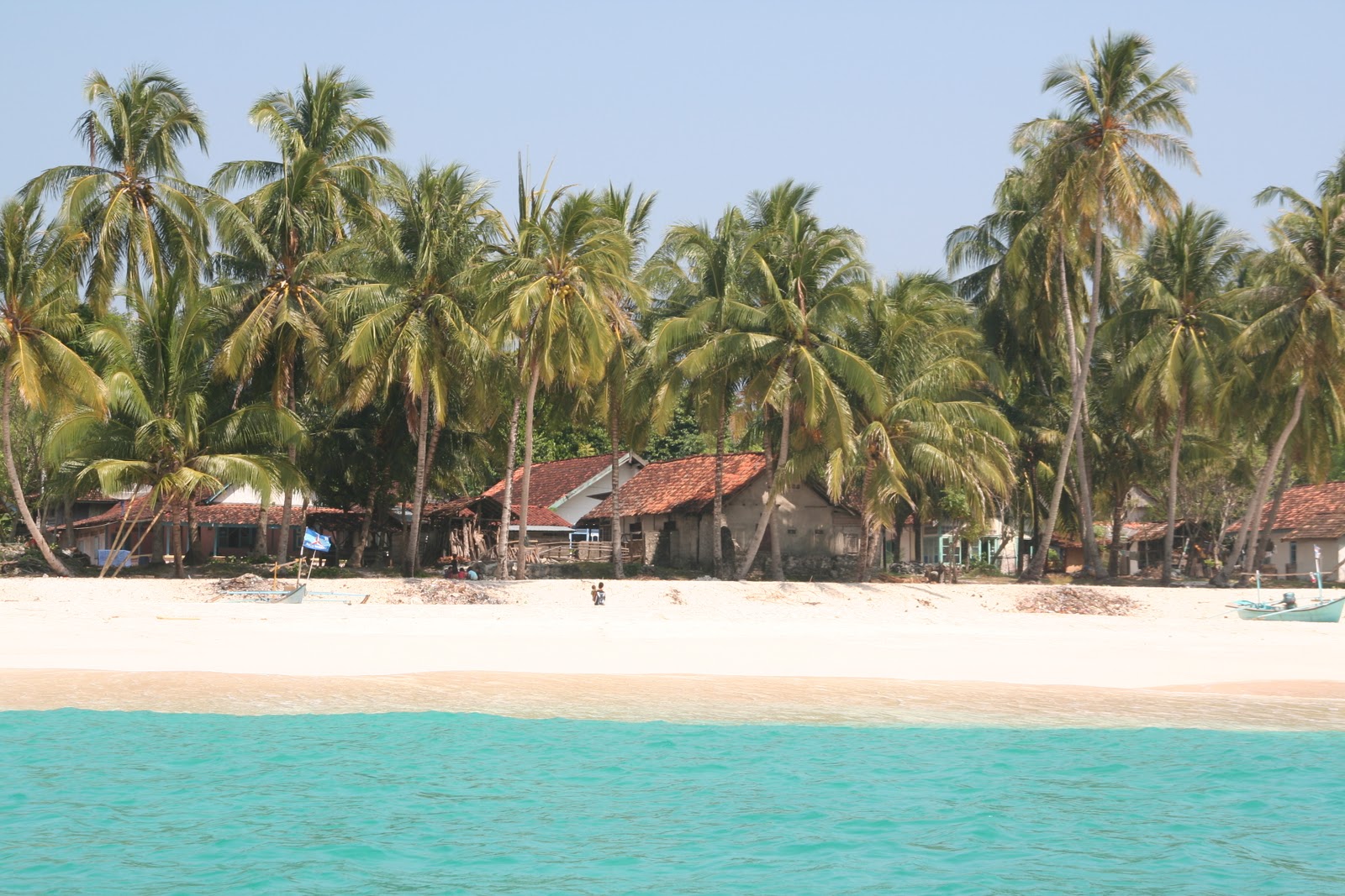 Pulau Pisang di Banda Neira | Sumber foto: Blogspot.com