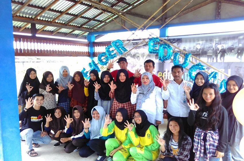 GenRengers Educamp. Sumber: https://jayakartanews.com/selamatkan-indonesia-genrengers-educamp-nordianto-stop-perkawinan-usia-anak/