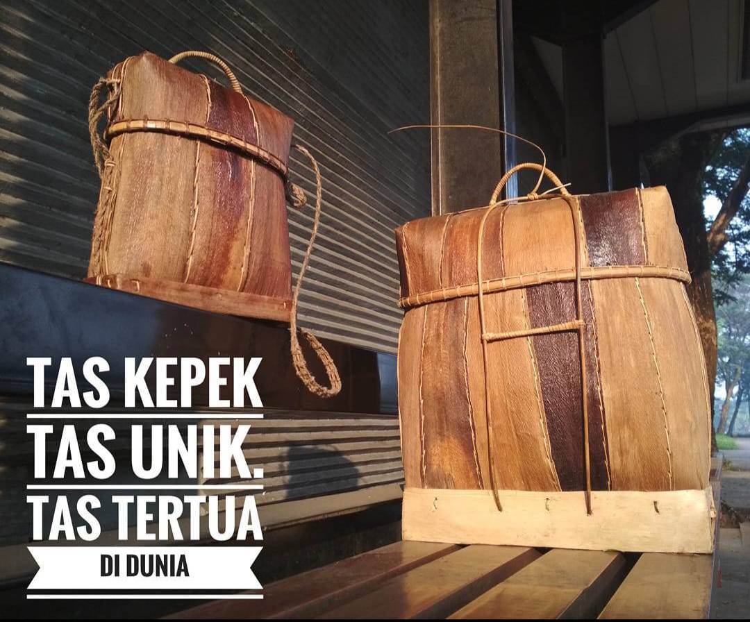 Salah satu kerajinan tangan khas Baduy, Tas Kepek. Foto: Instagram Baduy Craft @baduycraft