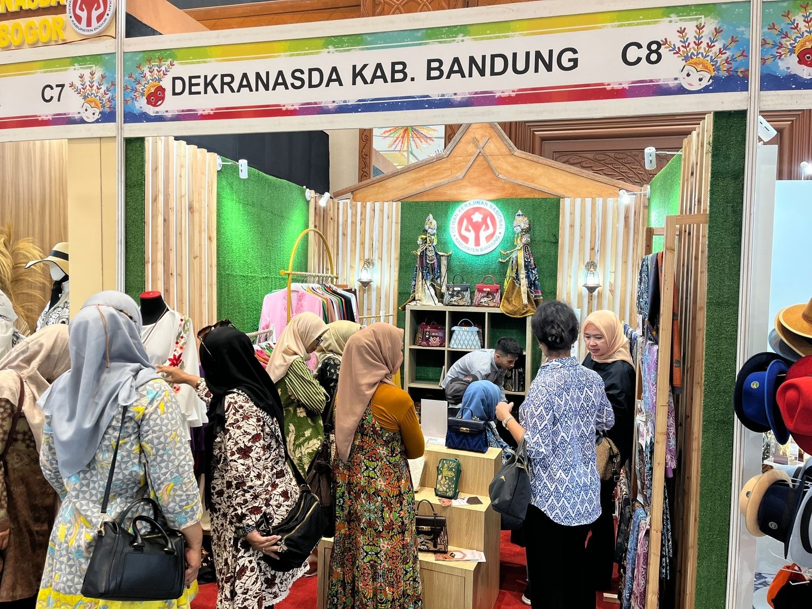 kondisi pameran kriyanusa | Sumber: natalia (dokumentasi pribadi)