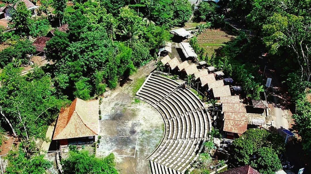 Amphitheater
