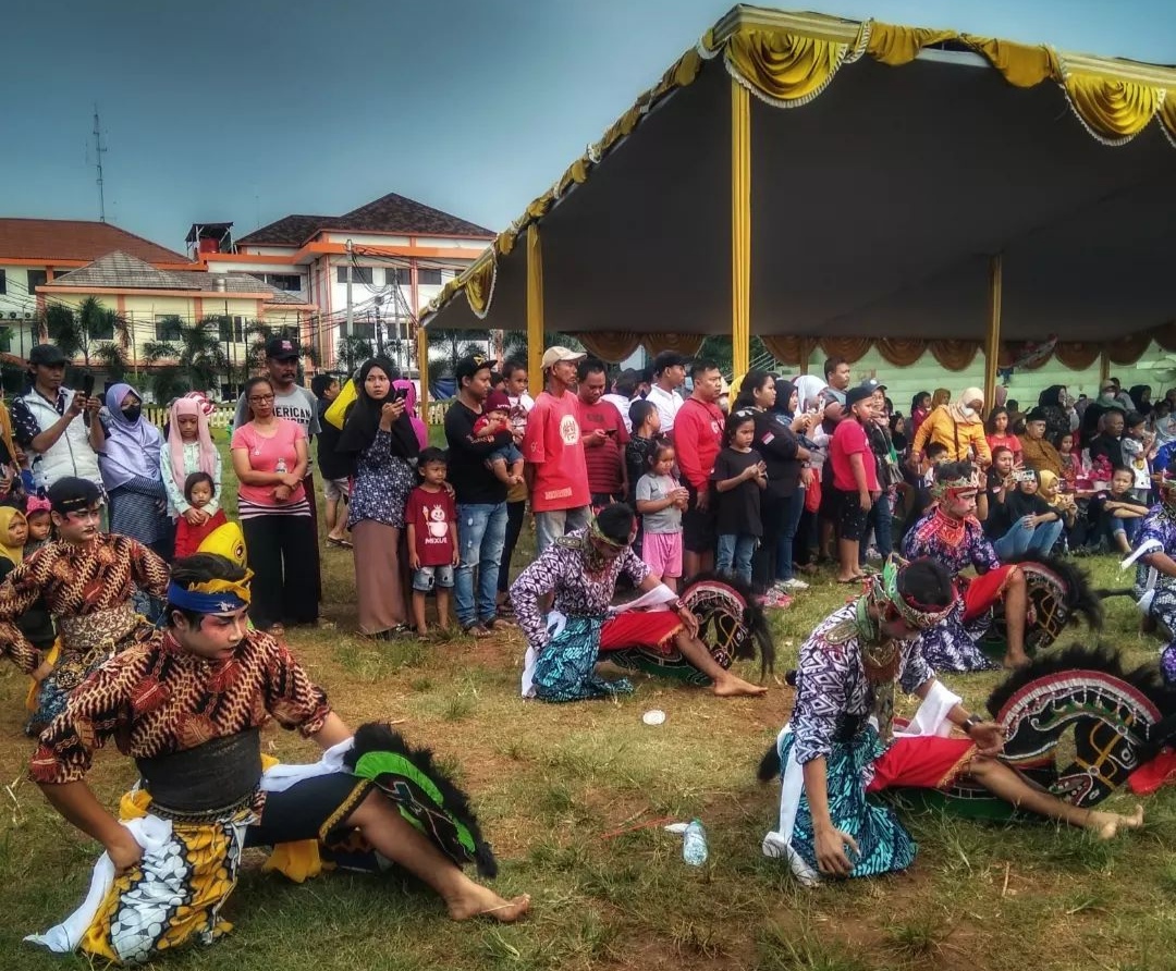 Pertunjukan Tari Ebeg by Ri Doang Gih
