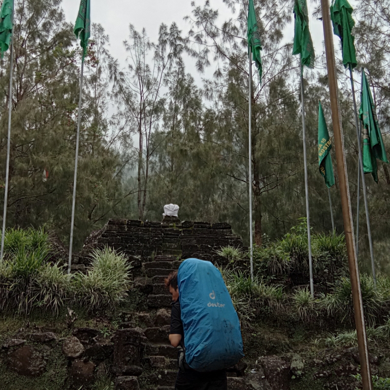 Candi Mangkhutoromo © Dokumentasi Pribadi @reza_arivianto 