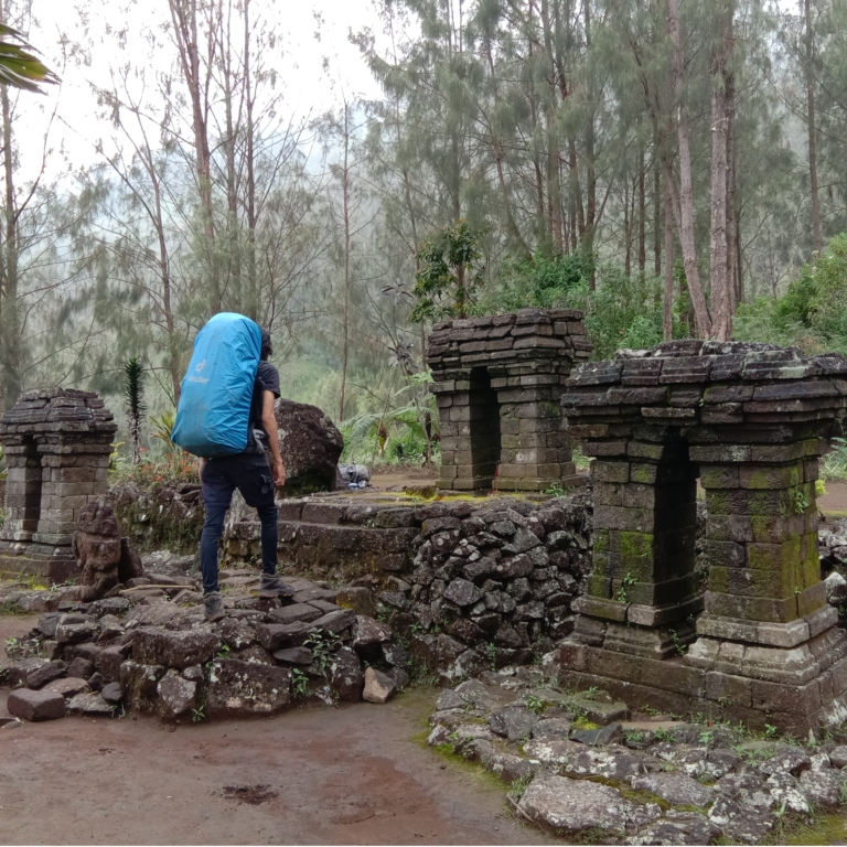 Candi Sepilar ©Dokumentasi Pribadi @reza_arivianto 