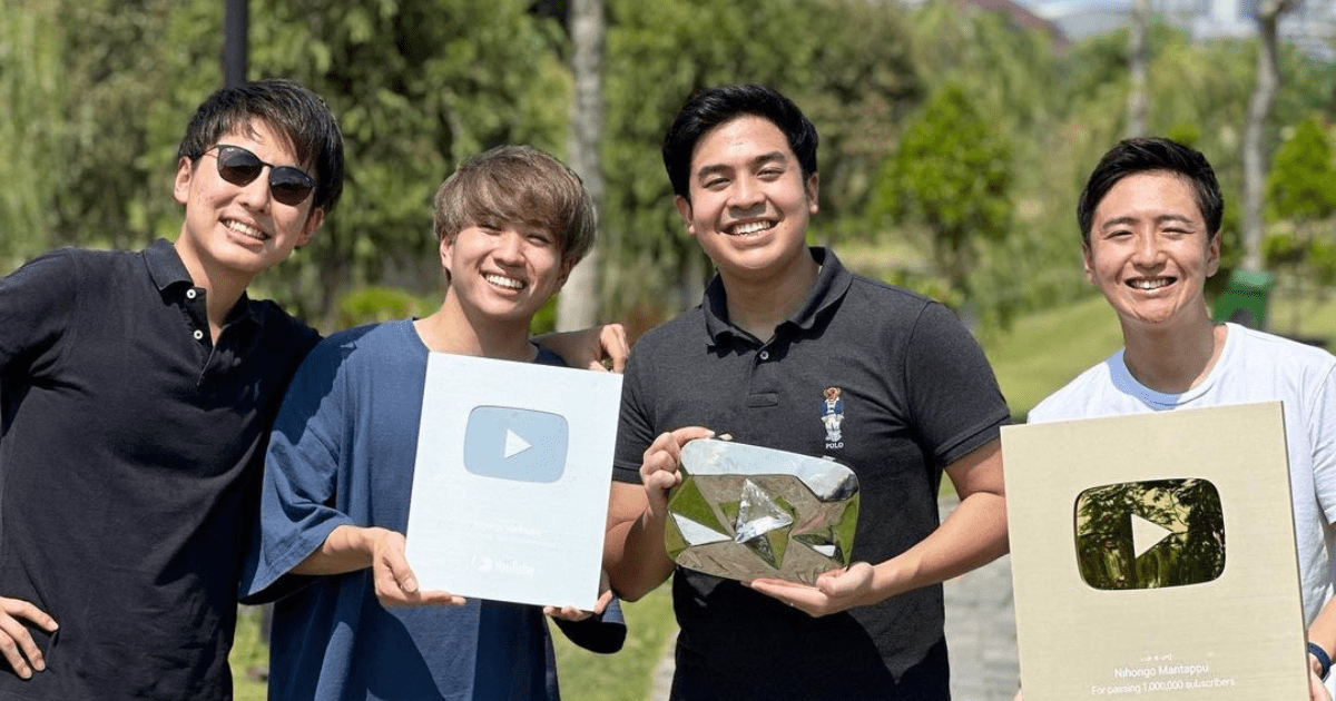 6 tahun di Youtube, 2017-2023, mulai dari 0 subscribers sampai 10 juta subscribers.